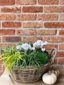 Okrągły kosz rattanowy z uchwytami fi 43x18cm