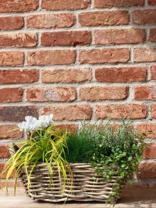 Kosz rattanowy 40x25x12 cm z uchwytami