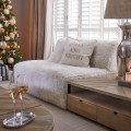 Poszewka Jolly &amp; Bright Riviera Maison 50x50