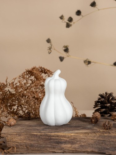 Dynia Hovsvik - White Decoration Storefactory 
